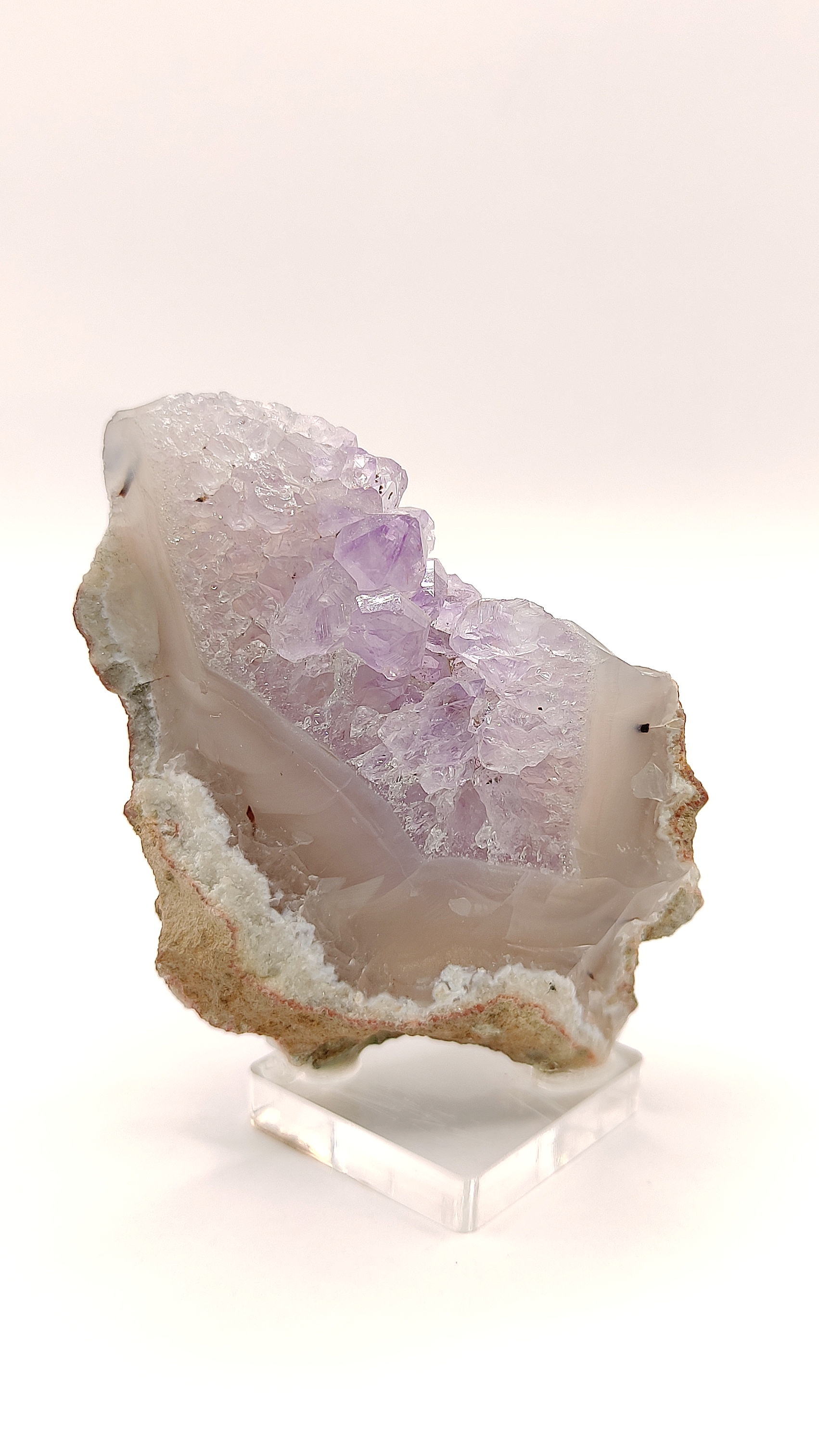 آمیتیست طبیعی  ژئودی با حاشیه عقیق 😍